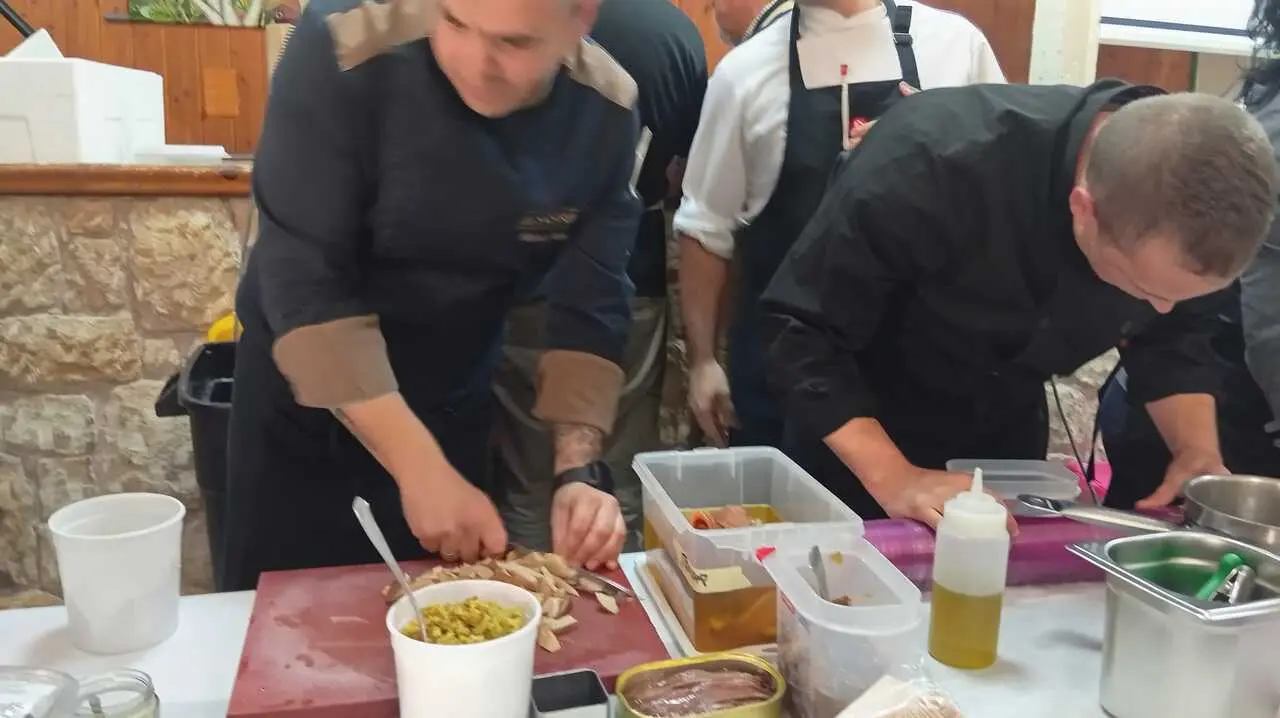 ENCUENTRO COCINEROS EN CANICOSA DE LA SIERRA (30)