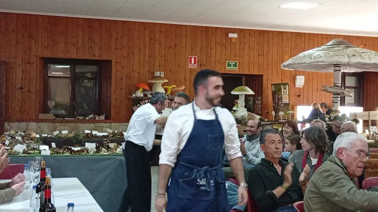 ENCUENTRO COCINEROS EN CANICOSA DE LA SIERRA (39)