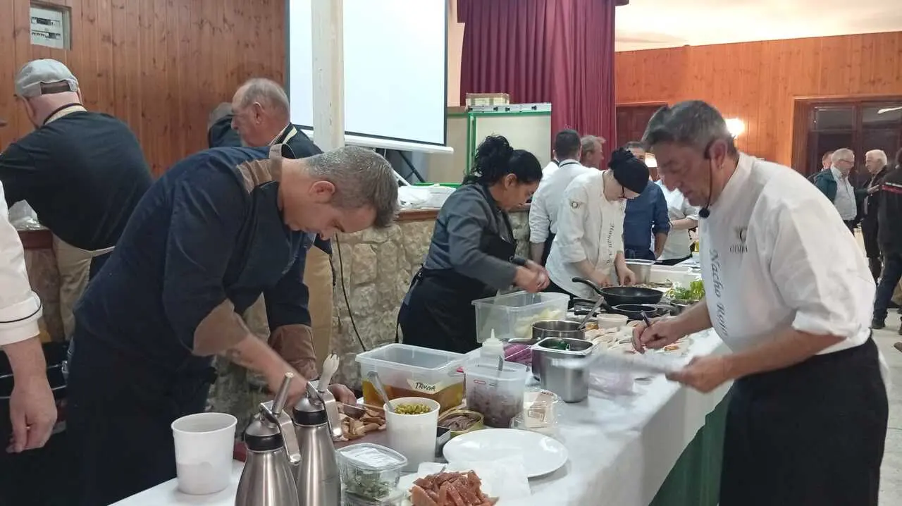 ENCUENTRO COCINEROS EN CANICOSA DE LA SIERRA (49)
