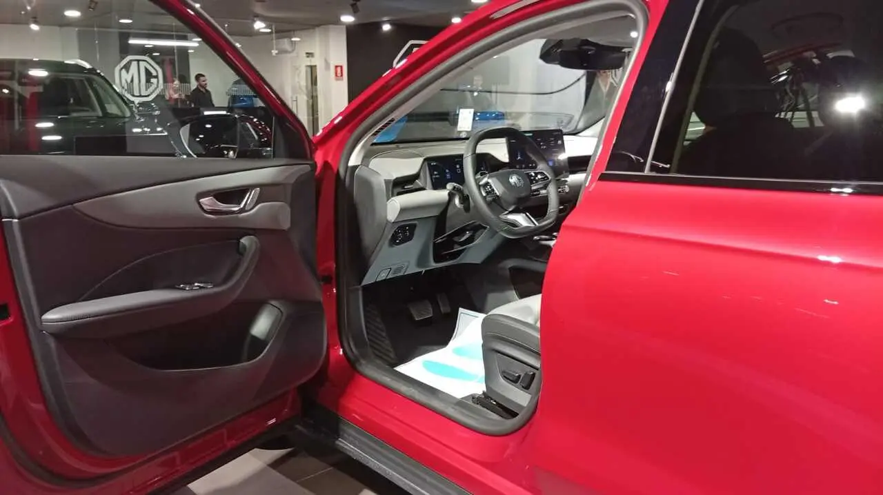 CONCESIONARIO MG SORIA 11D (4)