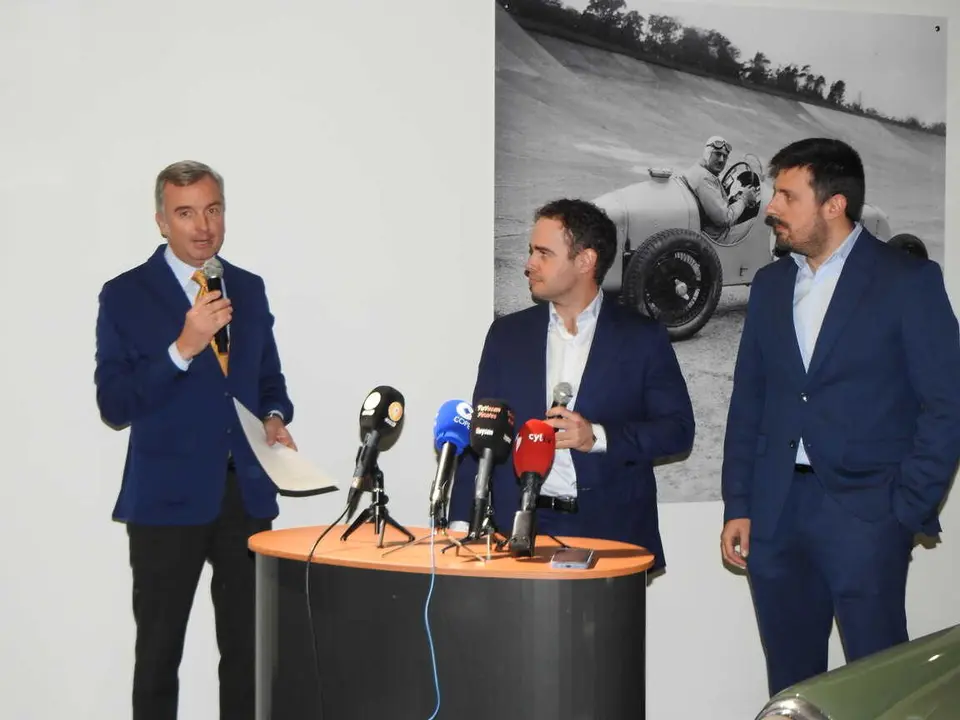 CONSESIONARIO MG EN SORIA (3)