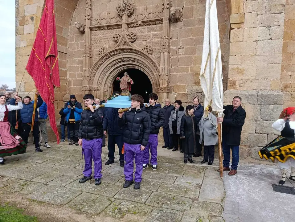 FIESTA DE SAN ESTEBAN EN CASTRILLO (3)