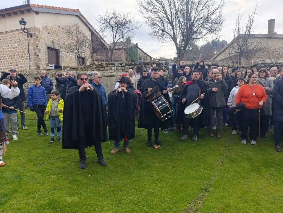 FIESTA DE SAN ESTEBAN EN CASTRILLO (9)