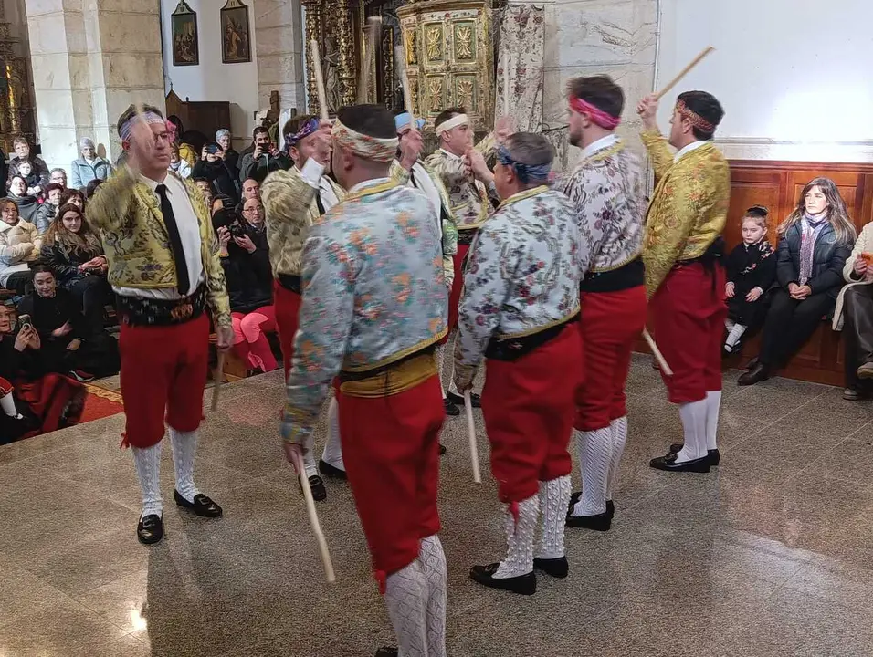 DANZAS DEL PALOTEO Y PROCESI&Oacute;N (1)