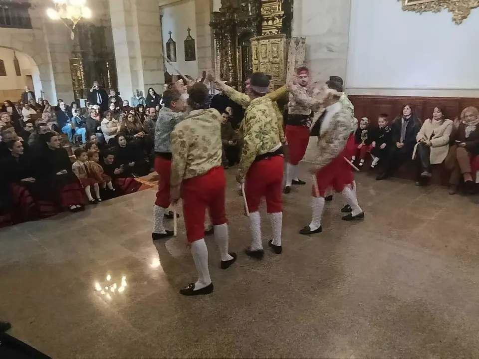 DANZAS DEL PALOTEO Y PROCESI&Oacute;N (6)