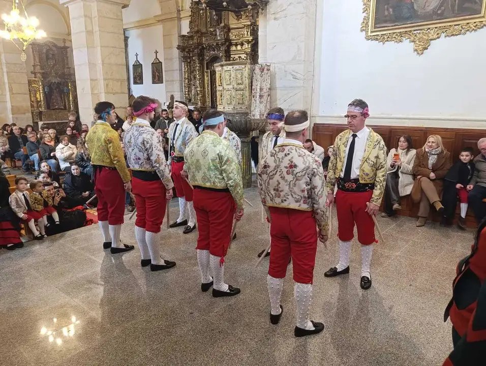DANZAS DEL PALOTEO Y PROCESI&Oacute;N (7)