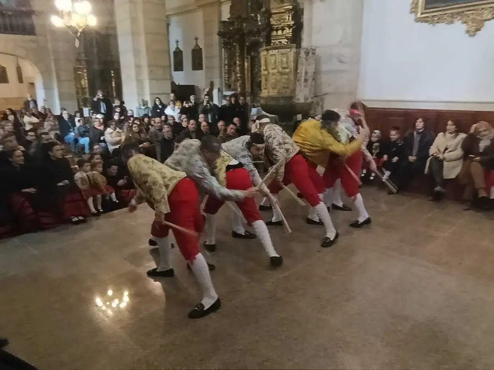 DANZAS DEL PALOTEO Y PROCESI&Oacute;N (17)