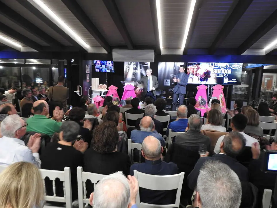 IX GALA DE PREMIOS TAURINOS (28)