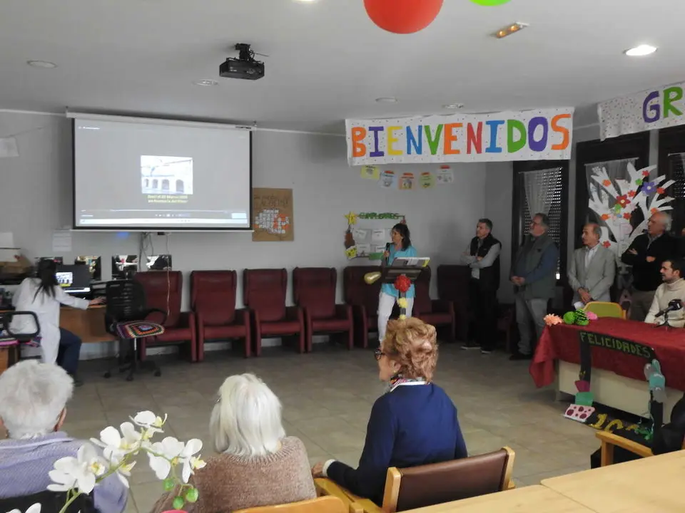 TOMAS DE LA MAZA 100 A&Ntilde;OS (9)