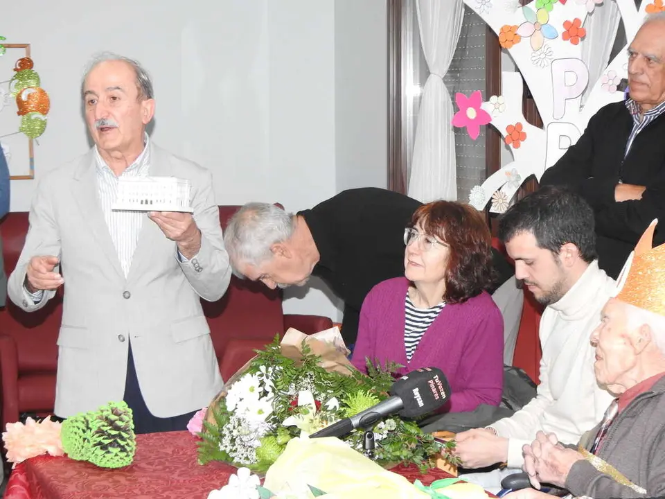 TOMAS DE LA MAZA 100 A&Ntilde;OS (28)