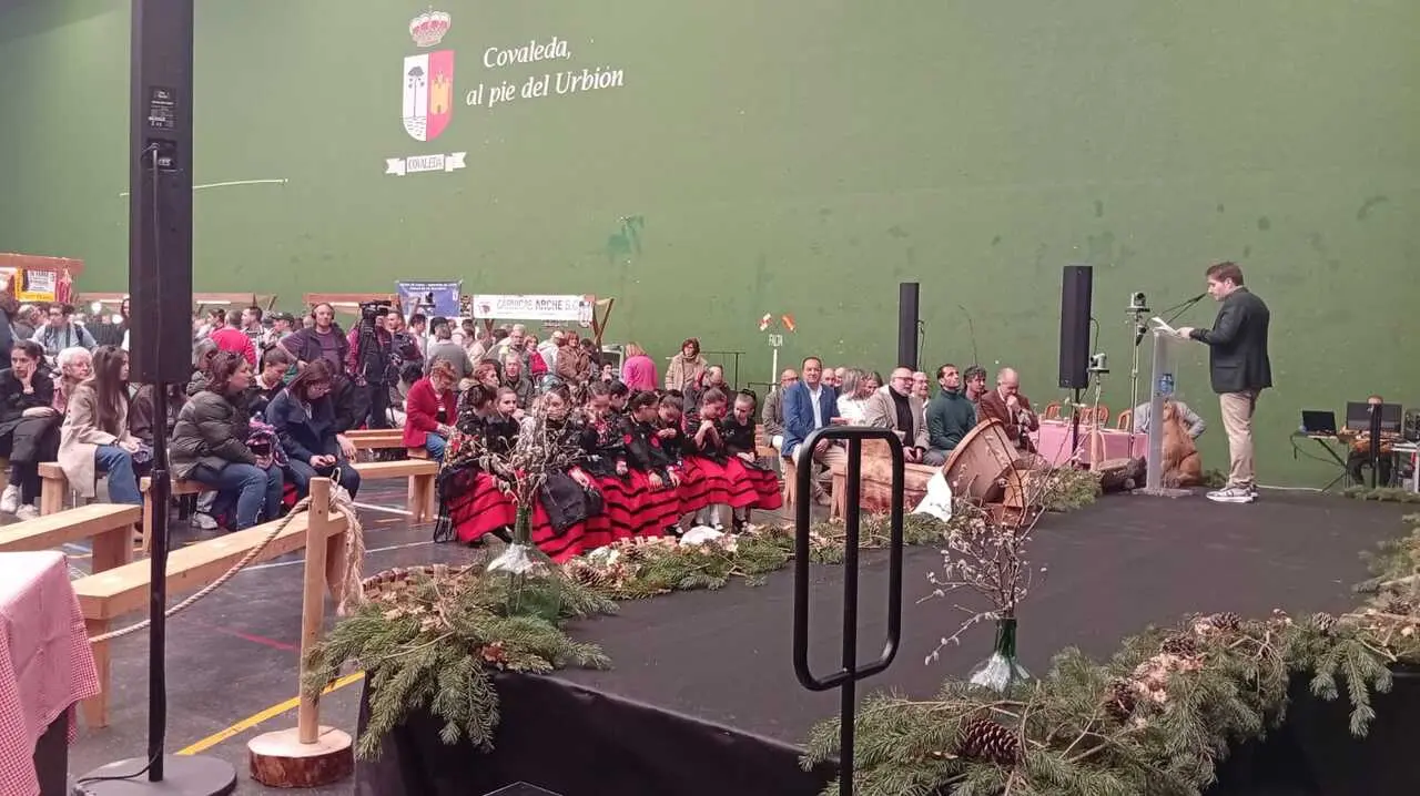 XI FERIA DEL CHORIZO EN COVALEDA (1)