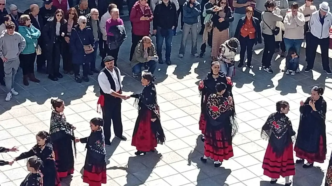 XI FERIA DEL CHORIZO EN COVALEDA (6)