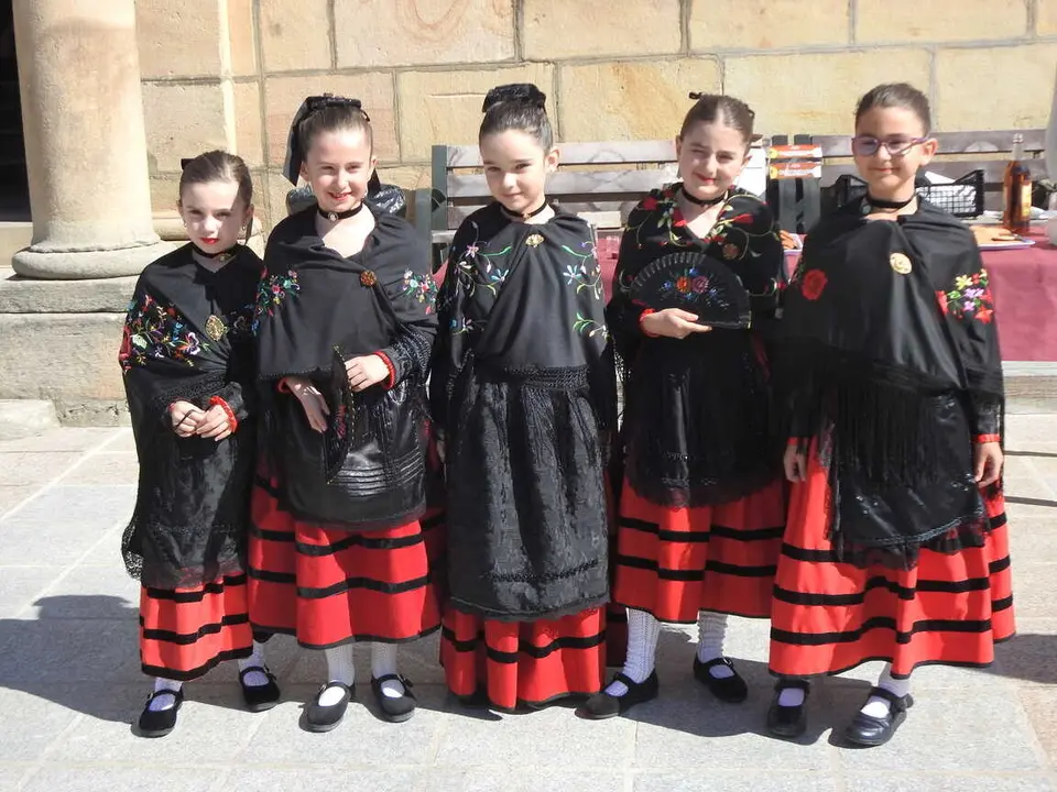 XI FERIA DEL CHORIZO EN COVALEDA (17)