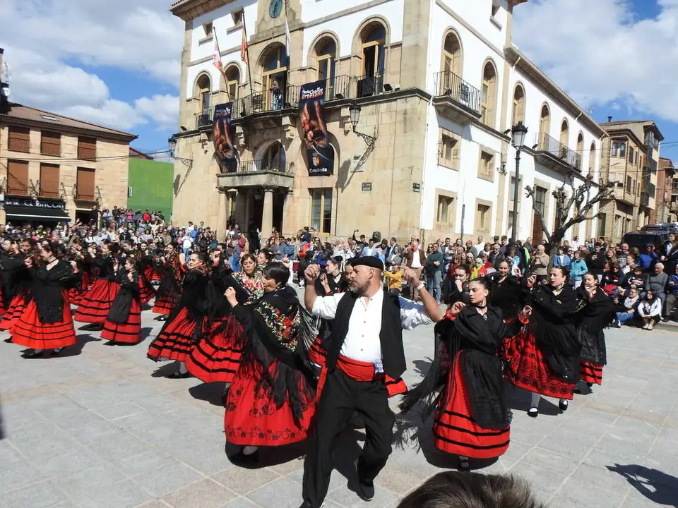 XI FERIA DEL CHORIZO EN COVALEDA (37)