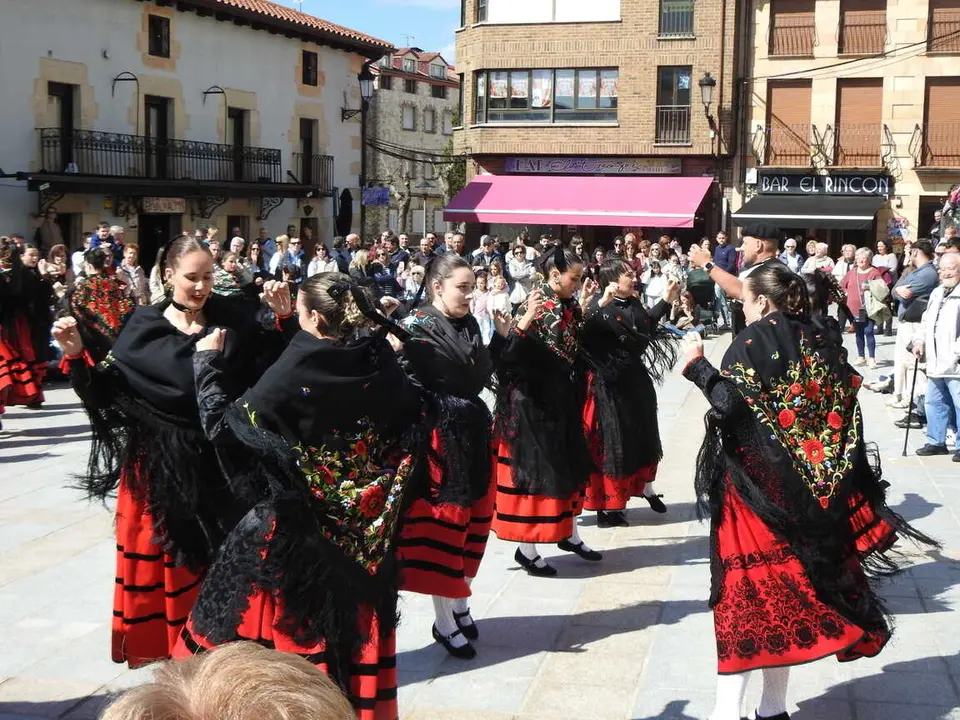 XI FERIA DEL CHORIZO EN COVALEDA (46)