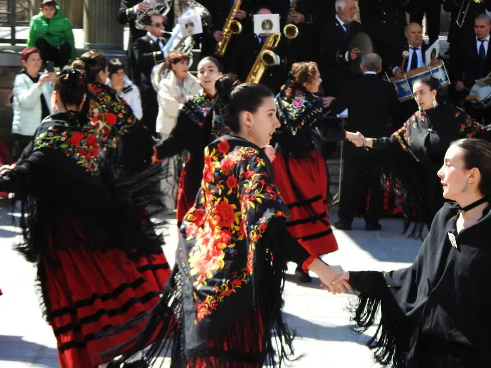 XI FERIA DEL CHORIZO EN COVALEDA (51)