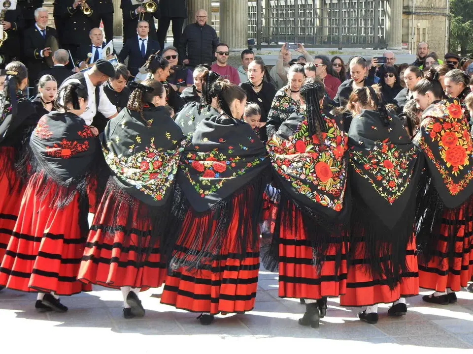 XI FERIA DEL CHORIZO EN COVALEDA (60)