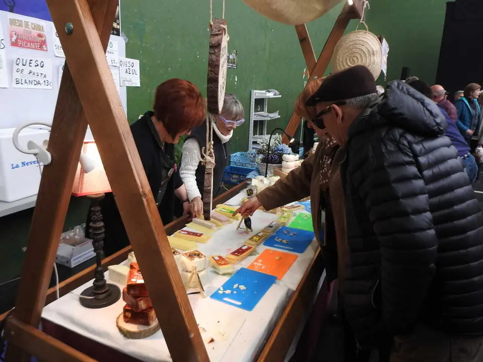 XI FERIA DEL CHORIZO EN COVALEDA (83) - copia