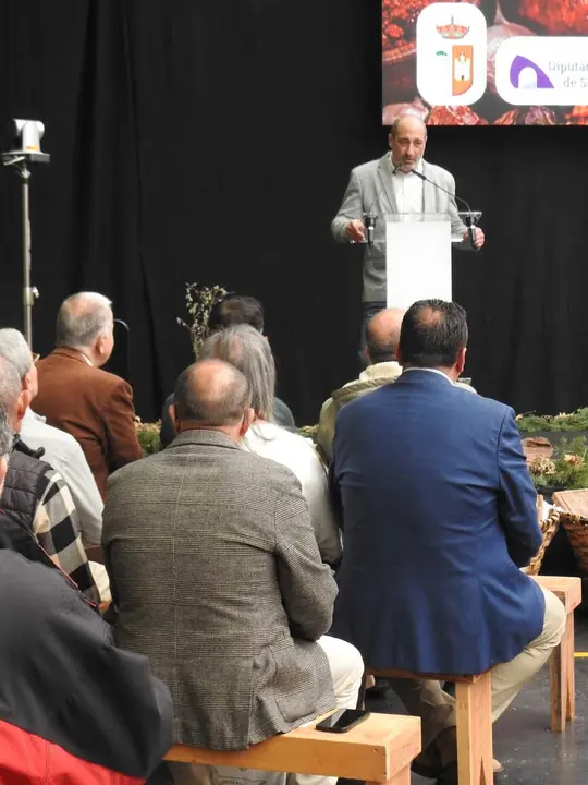 XI FERIA DEL CHORIZO EN COVALEDA (87) - copia