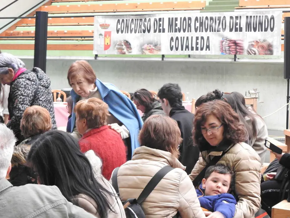 XI FERIA DEL CHORIZO EN COVALEDA (88) - copia