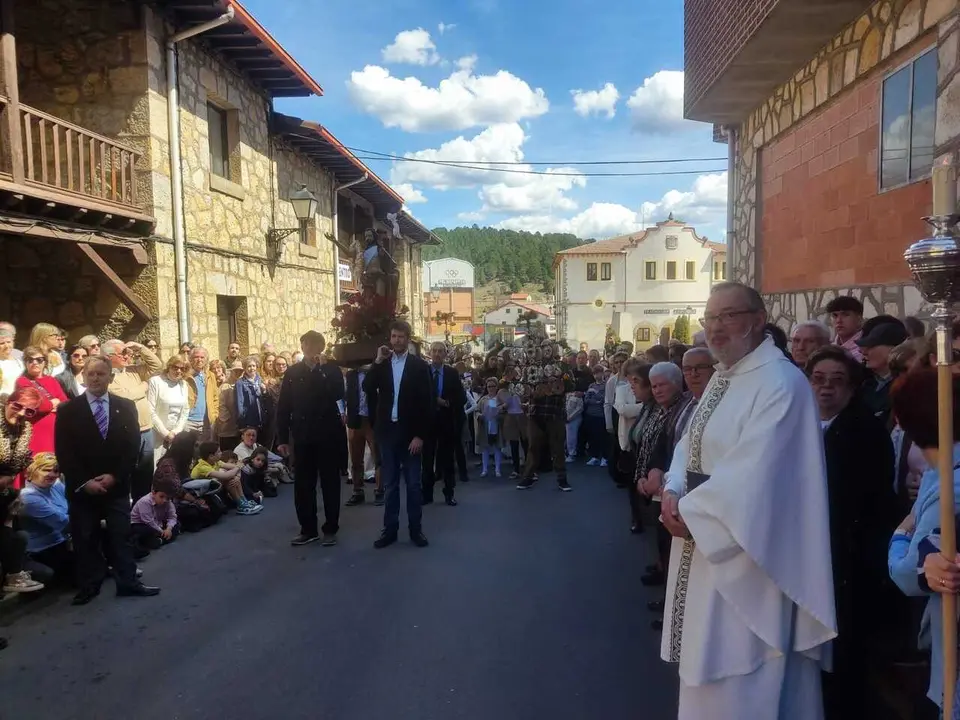 DOMINGO DE PASCUA EN SAN LEONARDO (14)