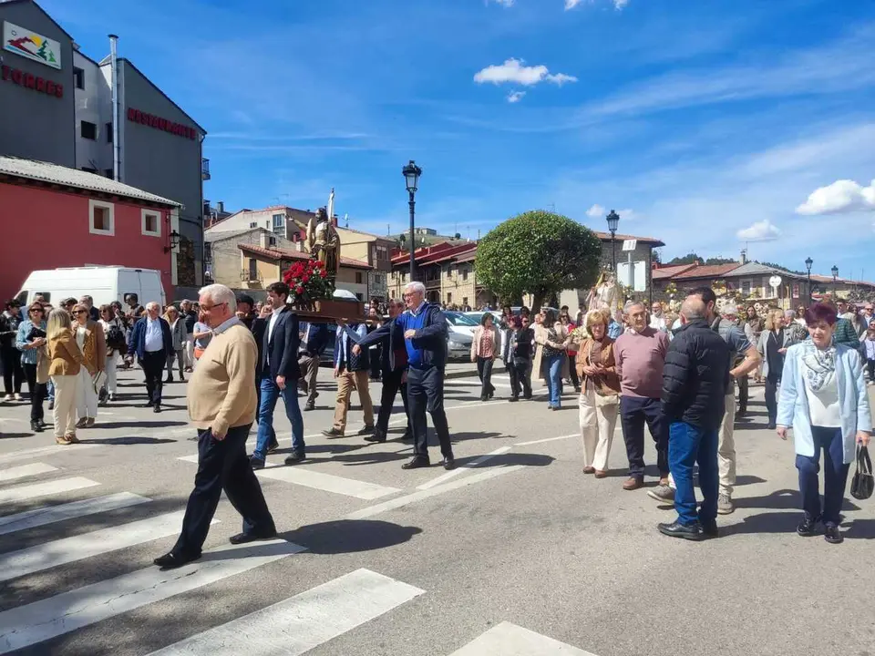 DOMINGO DE PASCUA EN SAN LEONARDO (3)