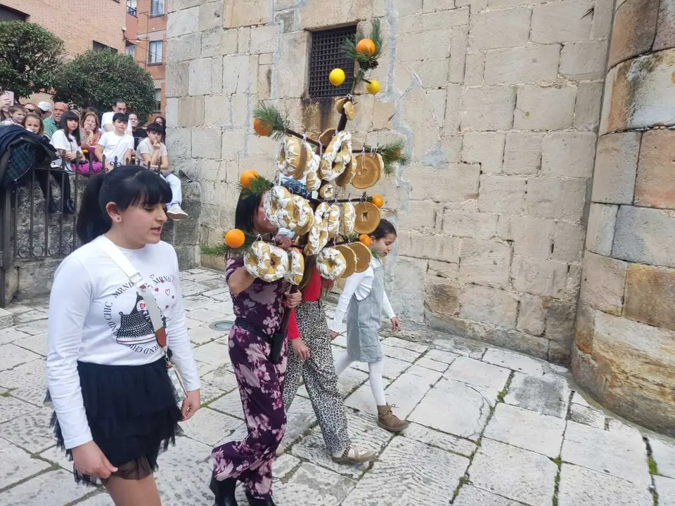 DOMINGO DE PASCUA EN SAN LEONARDO (13)