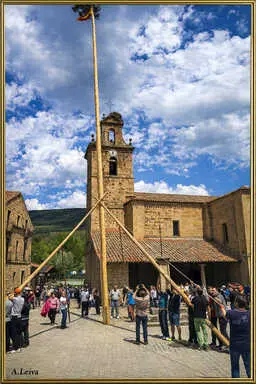 Pingada del Mayo en Molinos de Duero-07