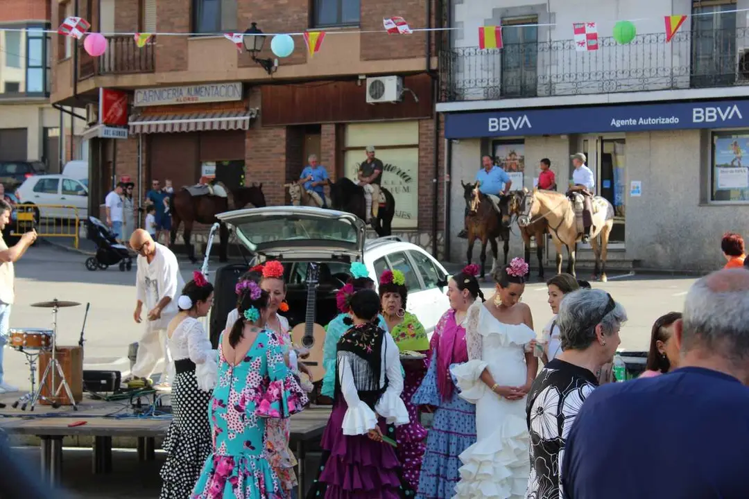 SEVILLANAS EN SAN LEONARDO (1)