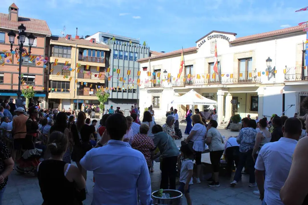 SEVILLANAS EN SAN LEONARDO (25)