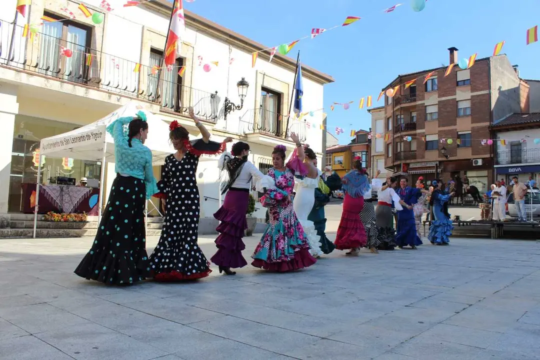 SEVILLANAS EN SAN LEONARDO (43)