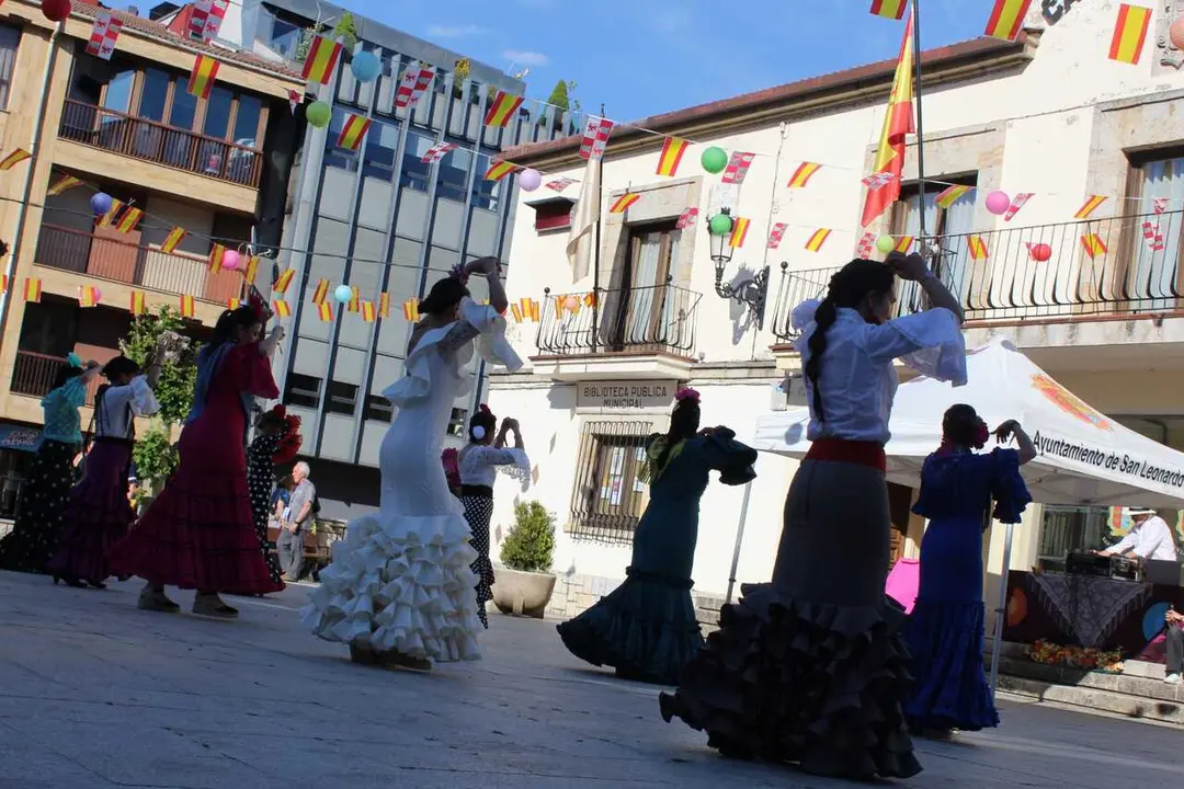 SEVILLANAS EN SAN LEONARDO (61)