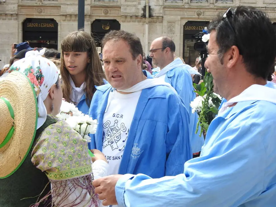 OFRENDA FLORAL BURGOS 29 DE JUNIO (63)