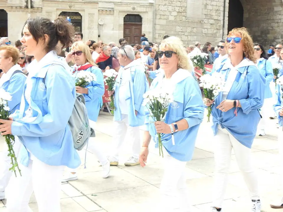 OFRENDA FLORAL BURGOS 29 DE JUNIO (68)
