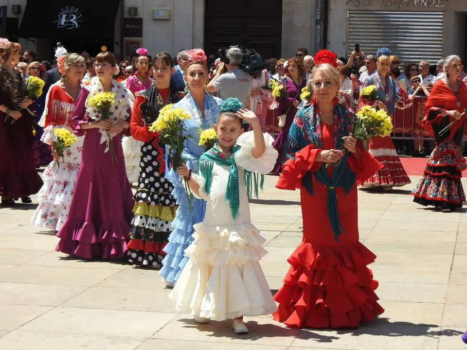 OFRENDA FLORAL BURGOS 29 DE JUNIO (118)