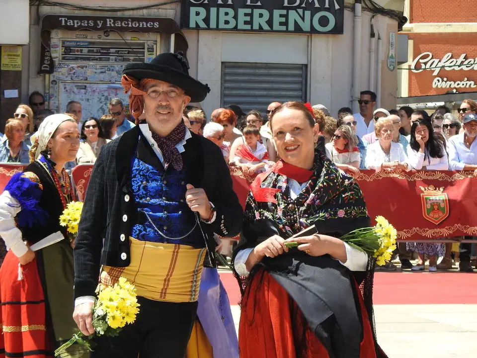 OFRENDA FLORAL BURGOS 29 DE JUNIO (133)