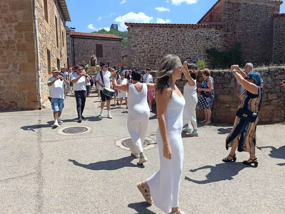 EL CARMEN EN CASTROVIDO (9)