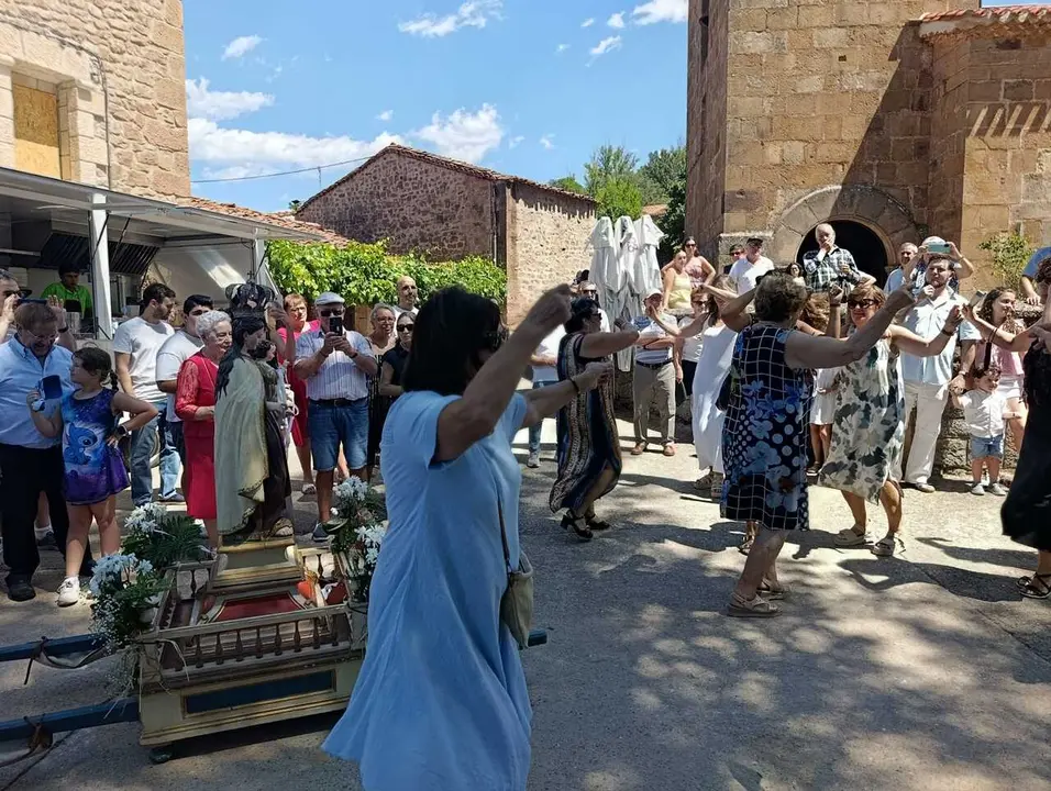EL CARMEN EN CASTROVIDO (15)