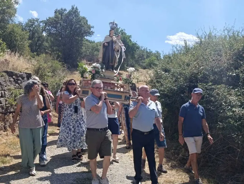 EL CARMEN EN CASTROVIDO (20)
