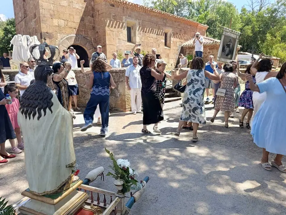 EL CARMEN EN CASTROVIDO (24)