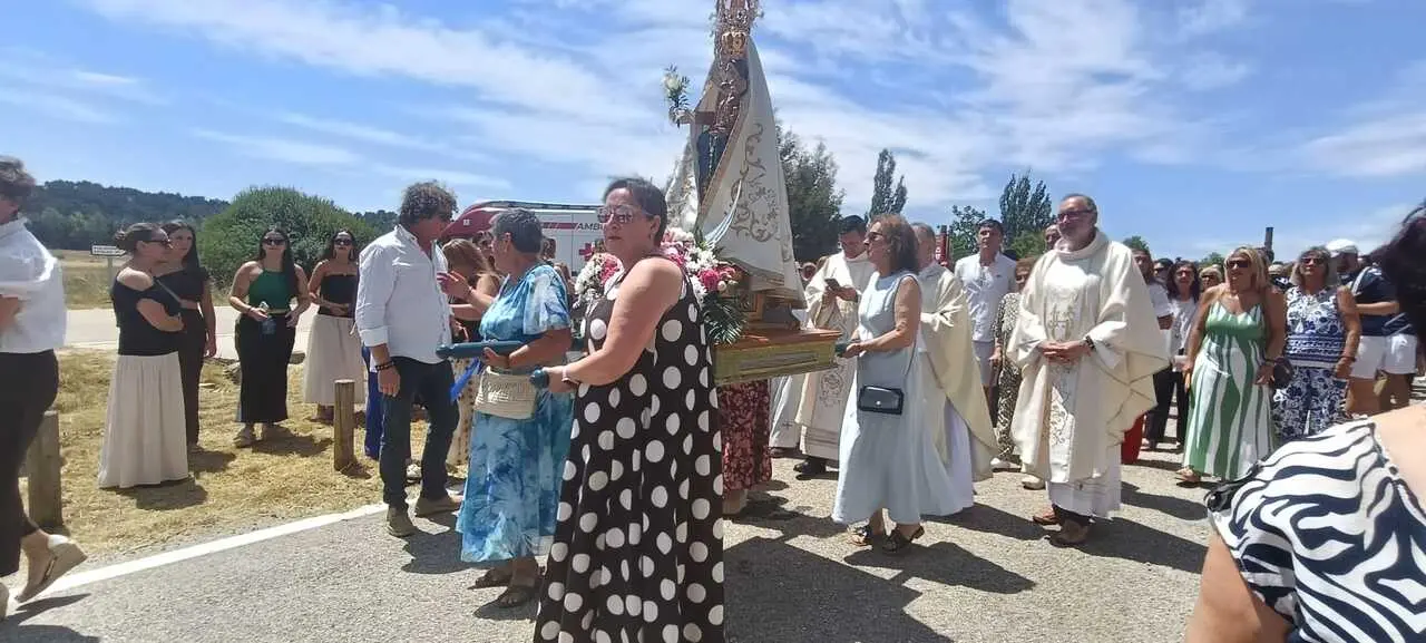 ROMER&Iacute;A DE LA VIRGEN DE LA BLANCA (13)