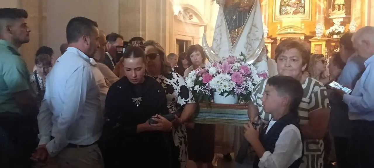 ROMER&Iacute;A DE LA VIRGEN DE LA BLANCA (14)