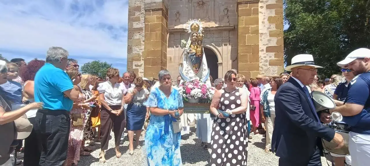 ROMER&Iacute;A DE LA VIRGEN DE LA BLANCA (24)