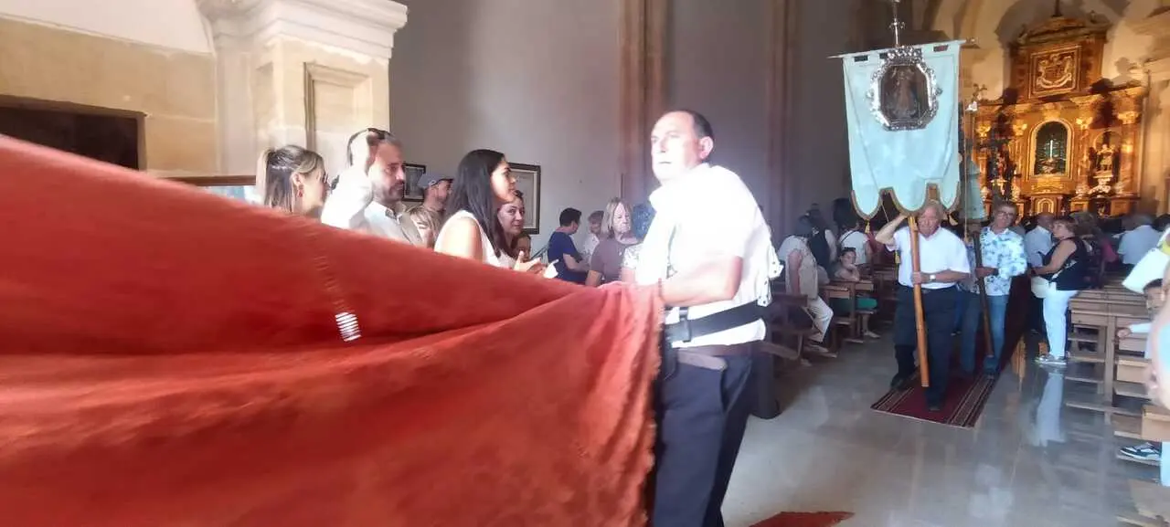 ROMER&Iacute;A DE LA VIRGEN DE LA BLANCA (25)