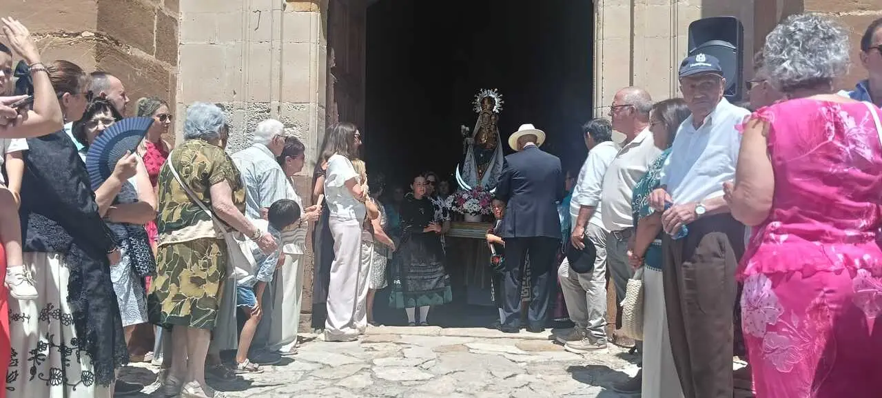 ROMER&Iacute;A DE LA VIRGEN DE LA BLANCA (27)