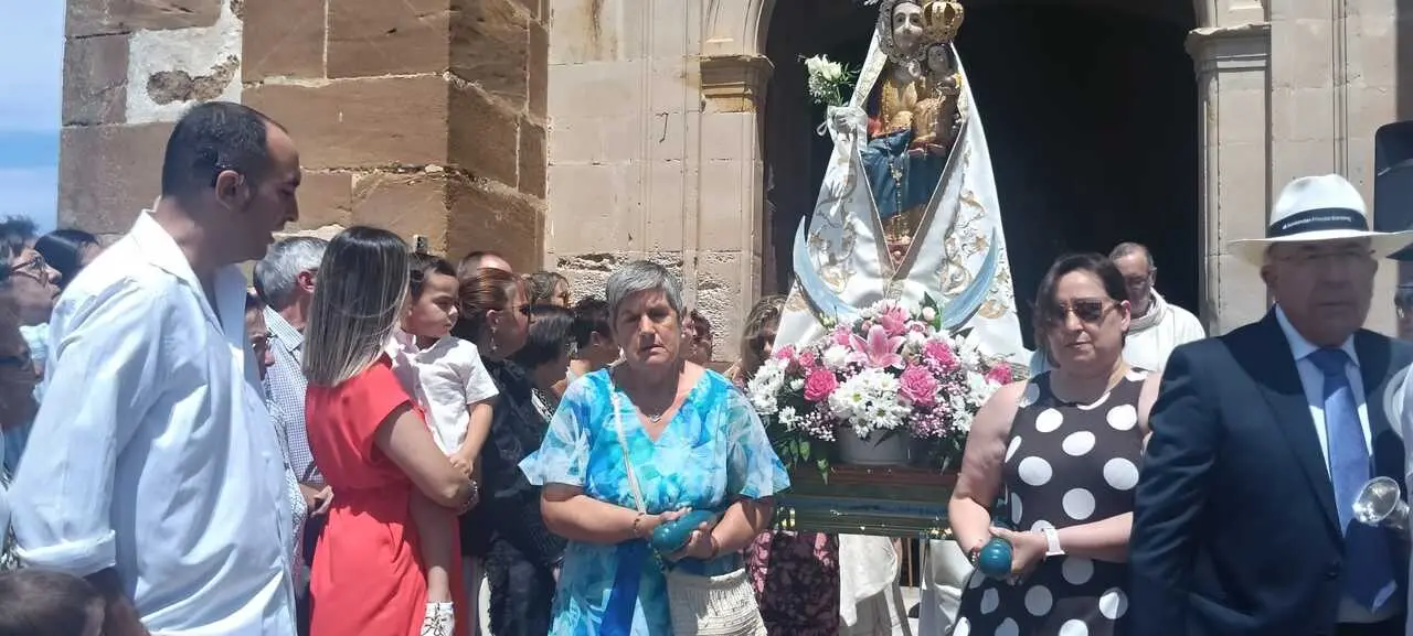 ROMER&Iacute;A DE LA VIRGEN DE LA BLANCA (31)