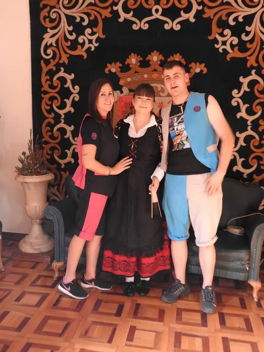 PREG&Oacute;N Y CARROZAS EN SAN LEONARDO (11)