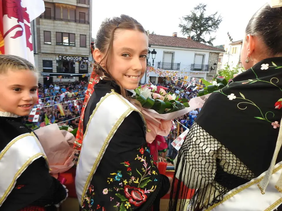 PREG&Oacute;N Y CARROZAS EN SAN LEONARDO (23)