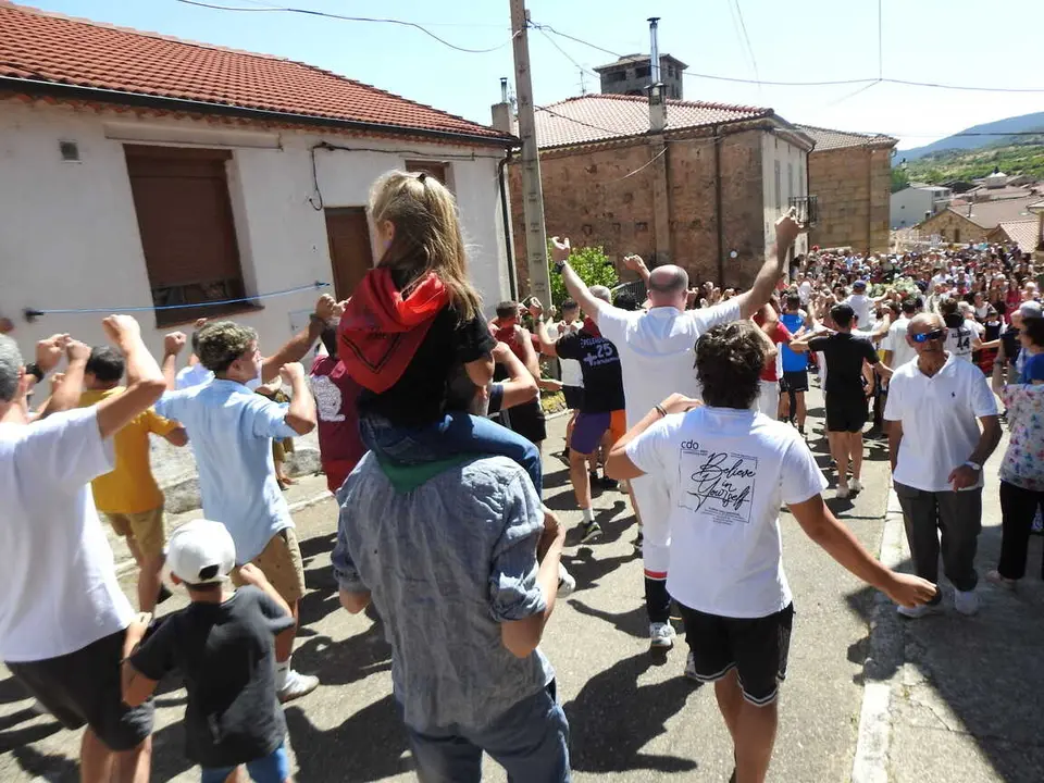PROCESI&Oacute;N DE PALACIOS POR SANTA ANA (3)