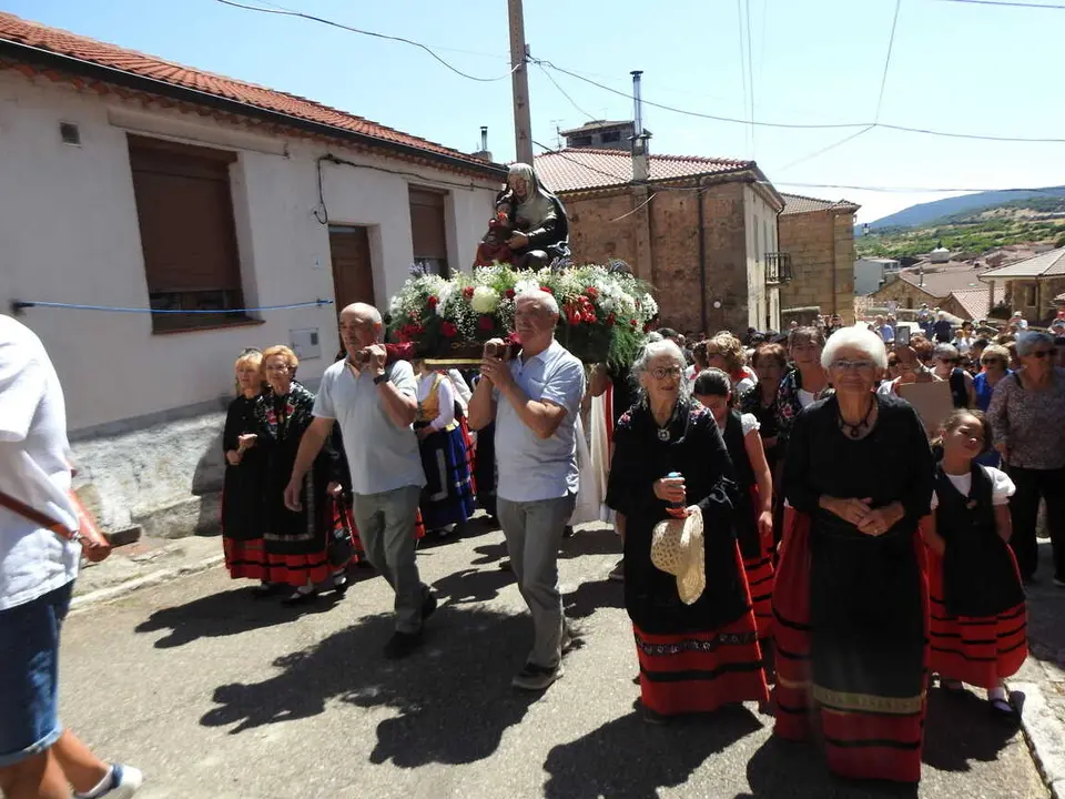 PROCESI&Oacute;N DE PALACIOS POR SANTA ANA (5)